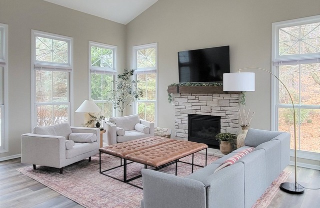 Secluded Luxury Retreat Near Lake Michigan, Holland State Park, Lake Macatawa