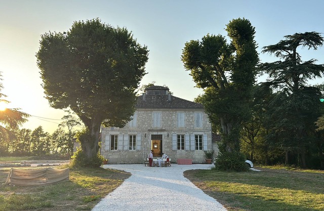 Secluded manoir in S.W. France