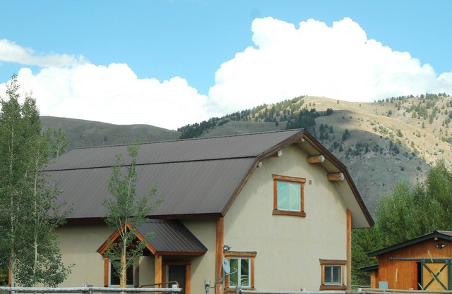 Secluded Teton views with close to town convenience in a private, rural setting