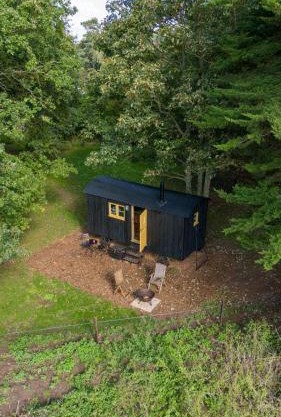 Secret Paddock Shepherds Hut
