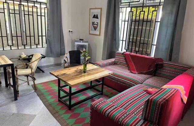 Secure new modern house in central Moshi with AC.