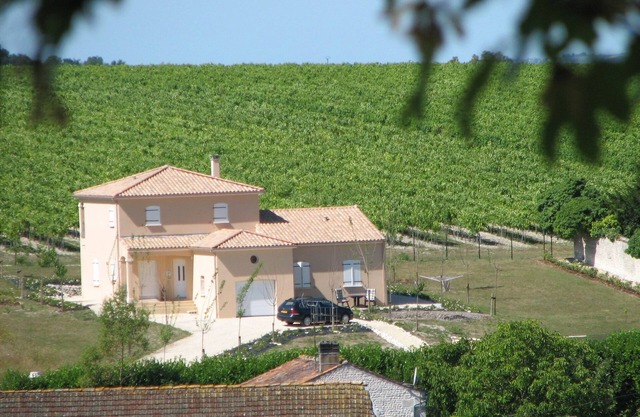 Segonzac Villa Retreat