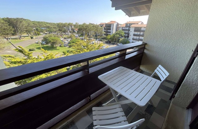Seignosse Ocean, with a parking space, near beach, 4 pers. ideal family