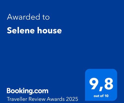 Selene house