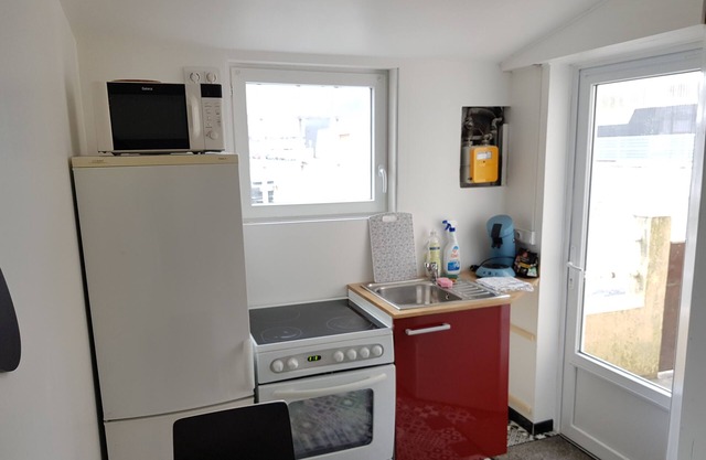 Self-catering apartment for 1 to 5 travellers, equipped with 4 beds