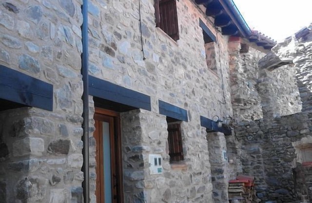 Self catering El Rincon de Zaldierna for 4 people
