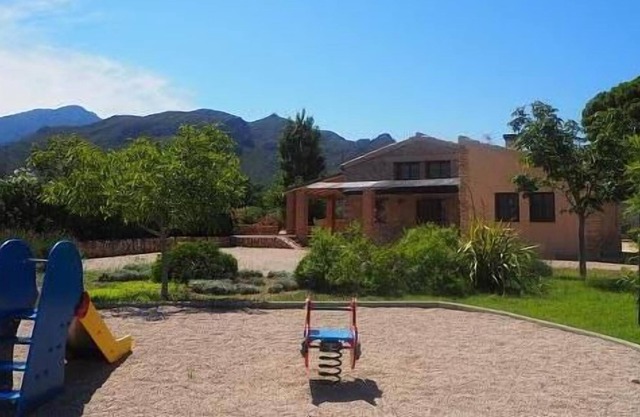 Self catering Maset de Castanyer for 4 people