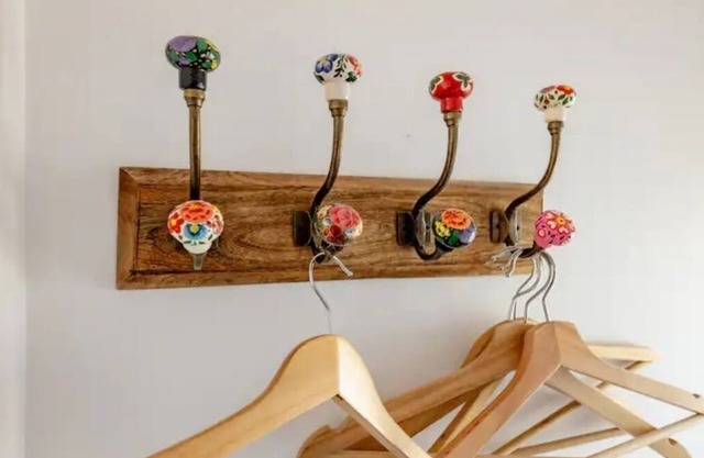 Self contained annexe, private parking, own entrance