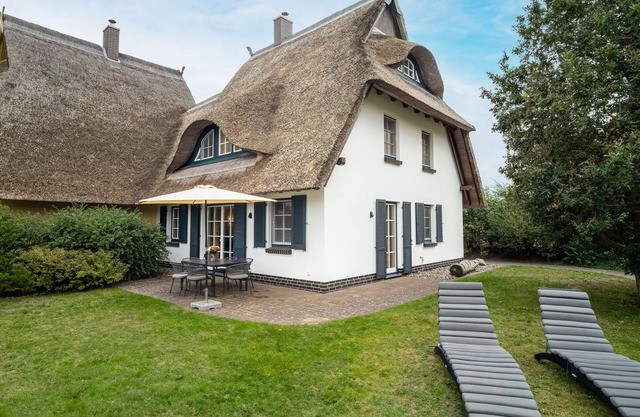 Semi-detached house Villa an der Düne in the Baltic seaside resort of Dierhagen