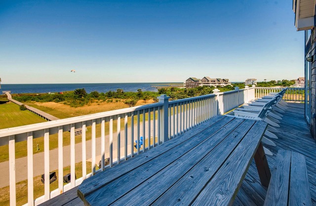 Semi-Soundfront Home w/Pool, Hot Tub, Elevator, Game Room, Community Boat Ramp