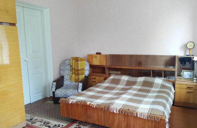 separate [ROOM] homestay in a [private house], facilities SHARED with owner