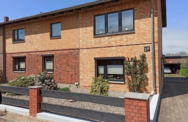 SEPARATELY & TOGETHER! HOUSE with 2 apartments, 180 m² living space, TOP furnishings!