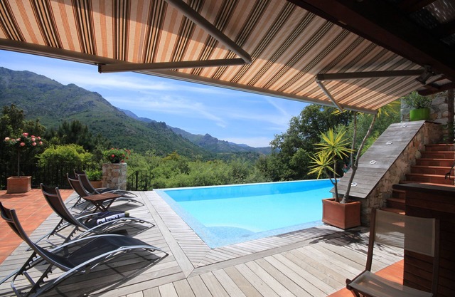 September: After summer is still summer Villa 8 pers heated pool