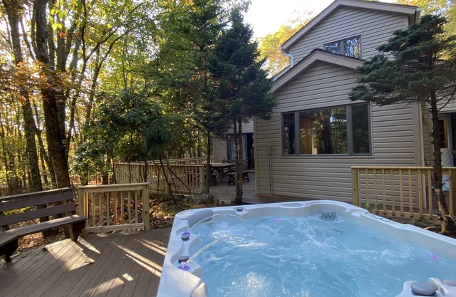 Serendipity, Sauna,Swimming Pool & Hot Tube, billiard, Secluded