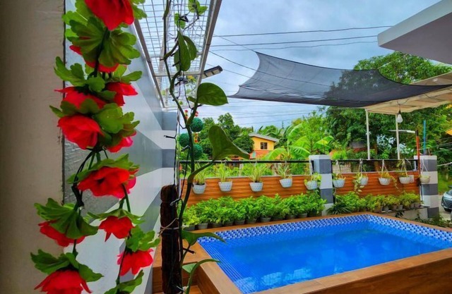 Serene 2BR Escape: Poolside Bliss in Iloilo City