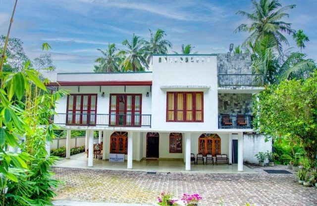 Serene Bungalow Near Sinharaja Rainforest | Ideal for Nature Lovers….