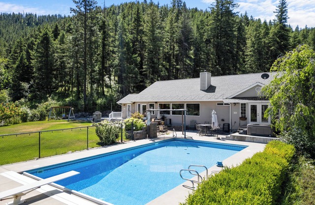 Serene Country Home with Pool and Hot Tub