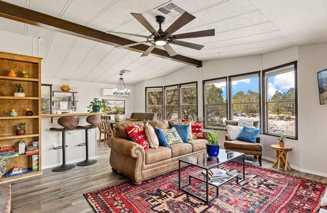 Serene Desert Oasis Grand Canyon Pet Friendly