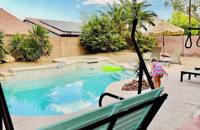Serene Oasis: Luxurious 4-Bedroom Retreat with Private Pool