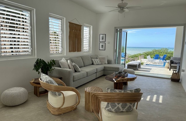 Serene Villa on the Beach with Pool & Ocean views