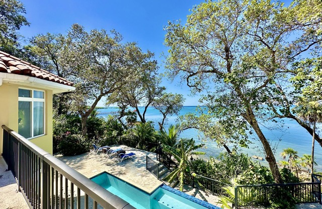 Serenity House @ Blue Harbour