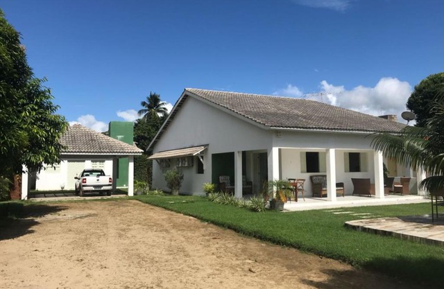 Serrambi - 4 quartos com piscina e churrasqueira