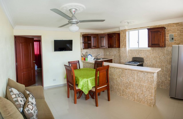 Serviced 1 Bedroom Apartment Near Ole Las Americas