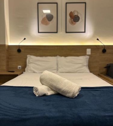 Seu apartamento a passos da PUC-RS e Hosp São Lucas com Vaga Grátis, Piscina, WI-FI