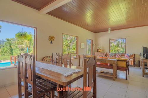 Seu refúgio com piscina, área verde e Churrasqueira