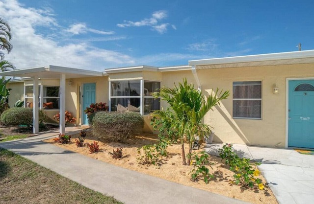 Seven Bedroom Home & Private Studio | POOL, PATIO, FIREPIT, WALK TO THE BEACH