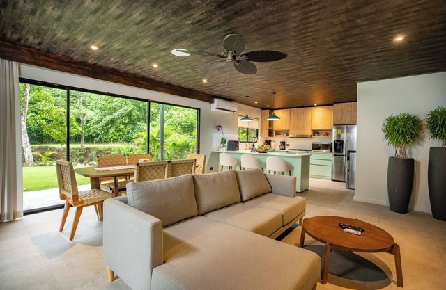 Seven Ranch Jungle Villa