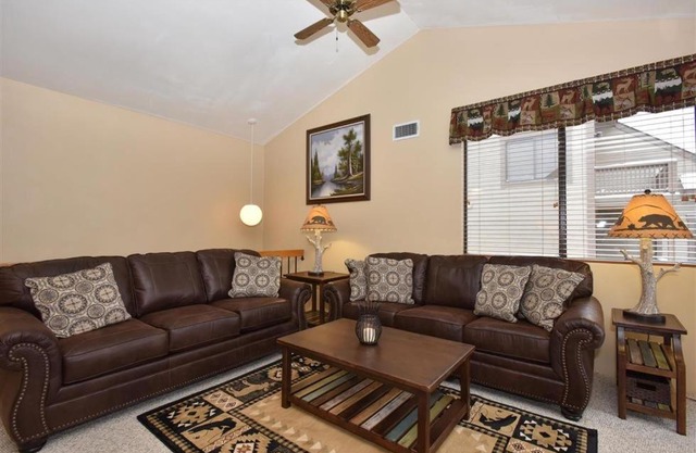 Seven Springs 1 Bedroom Premium Condo, Ski In Ski Out condo