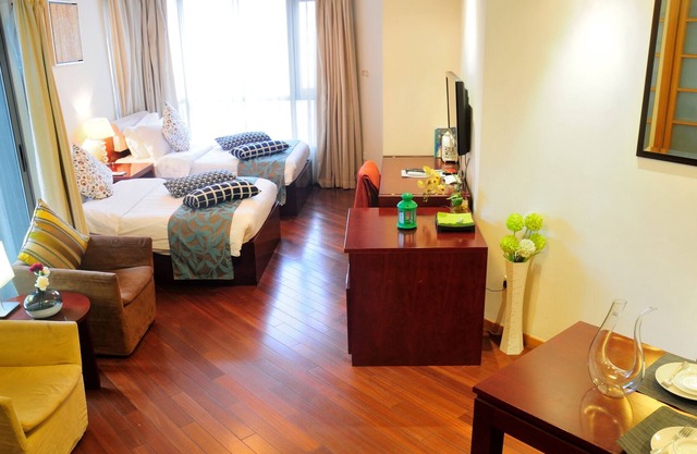 Shanghai family apartment (pudong)