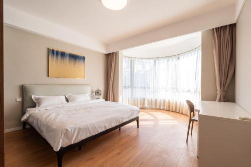 Shanghai Hills&Linghu's Grand 4BR Suite-Line 7&18,Near SNIEC, Yinghua Rd 801