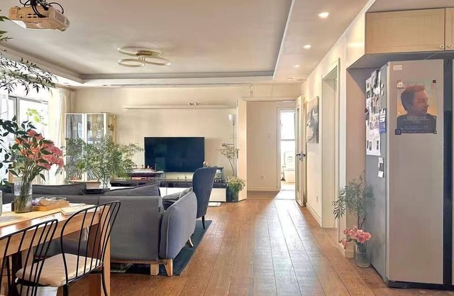 Shanghai Hills & Moment Family house close to The Bund
