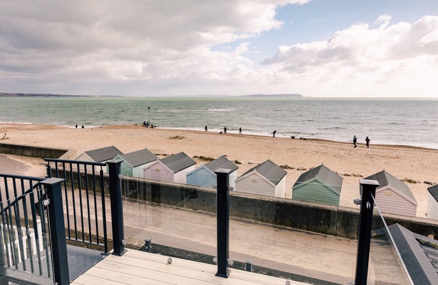 Shearwater - A luxury front line lodge on Sandhills Holiday Park Mudeford