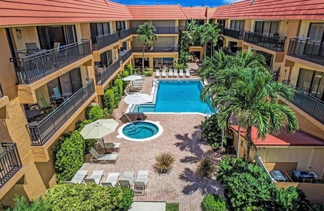 Shell Game: Playa Encantada - Beachfront Community Steps to the Beach