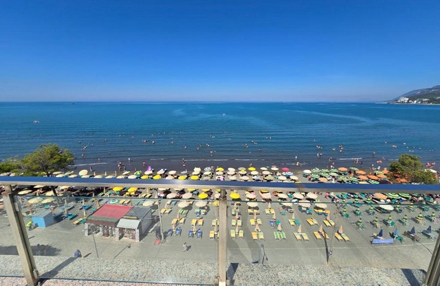 Shengjin Beach