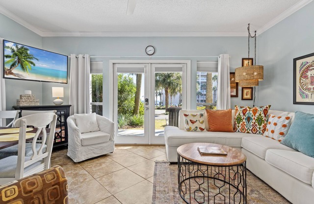Shore Beats Work condo @ Caribbean Dunes across from Crystal Beach - Snowbirds ❤️