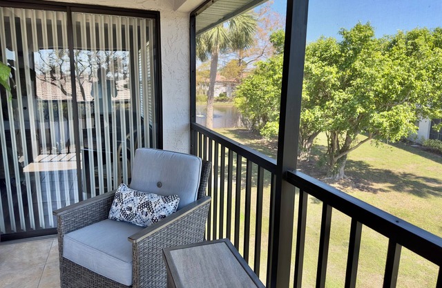 Shorewalk HC condo 2 Bedroom/2 Bath-near Beaches, IMG, Pool, Tennis, Pickleball