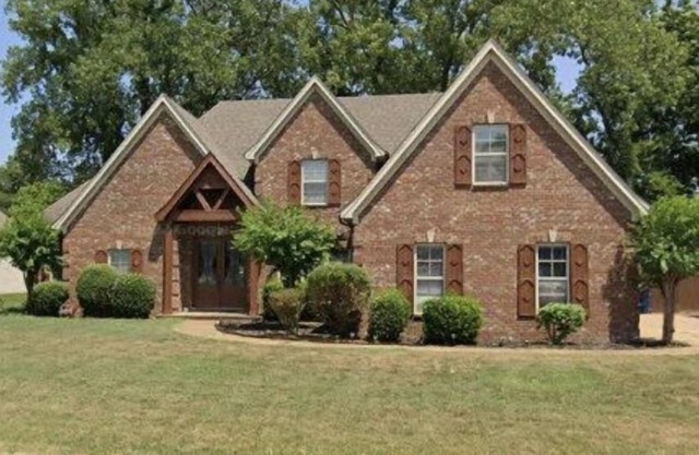 Short and long term rental. Less than 10 minutes from downtown Memphis , TN