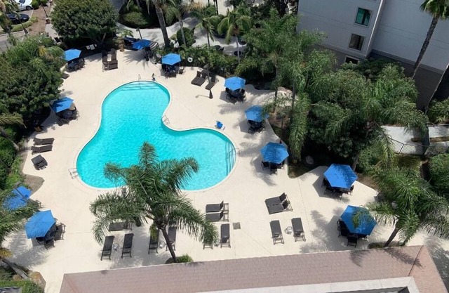 Short Distance From The Well-Known Sites! Near Disneyland Park, w/Outdoor Pool