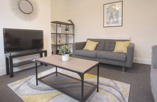 Short Stay Bristol - Druids Hill House