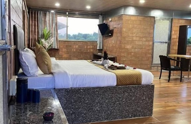 Shri Shiv Villa Managed By Blue Diamond