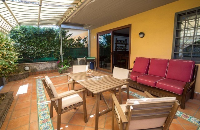 Sicilian Family Home Suite