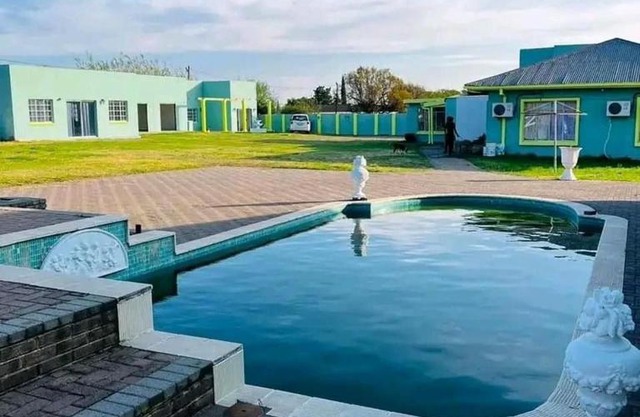 Signature Guesthouse