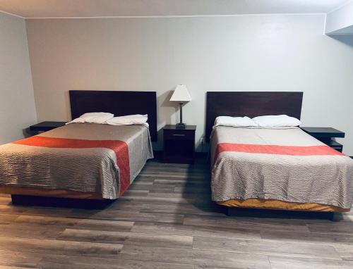Silver Bell Motel