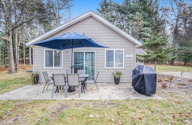 Silver Lake Sand Dunes Getaway
