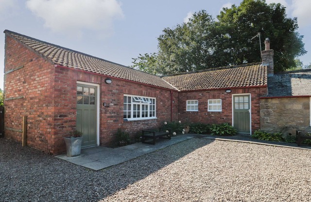 SILVERBIRCH, pet friendly, with a garden in Cornhill-On-Tweed