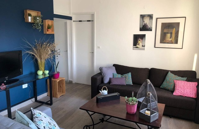 Silvia's cosy city apartment with terrace